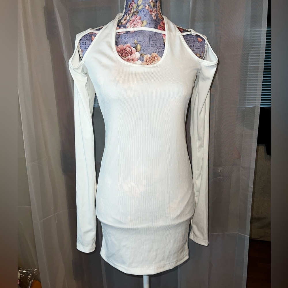 White Dress / Shirt FREE with purchase 😌